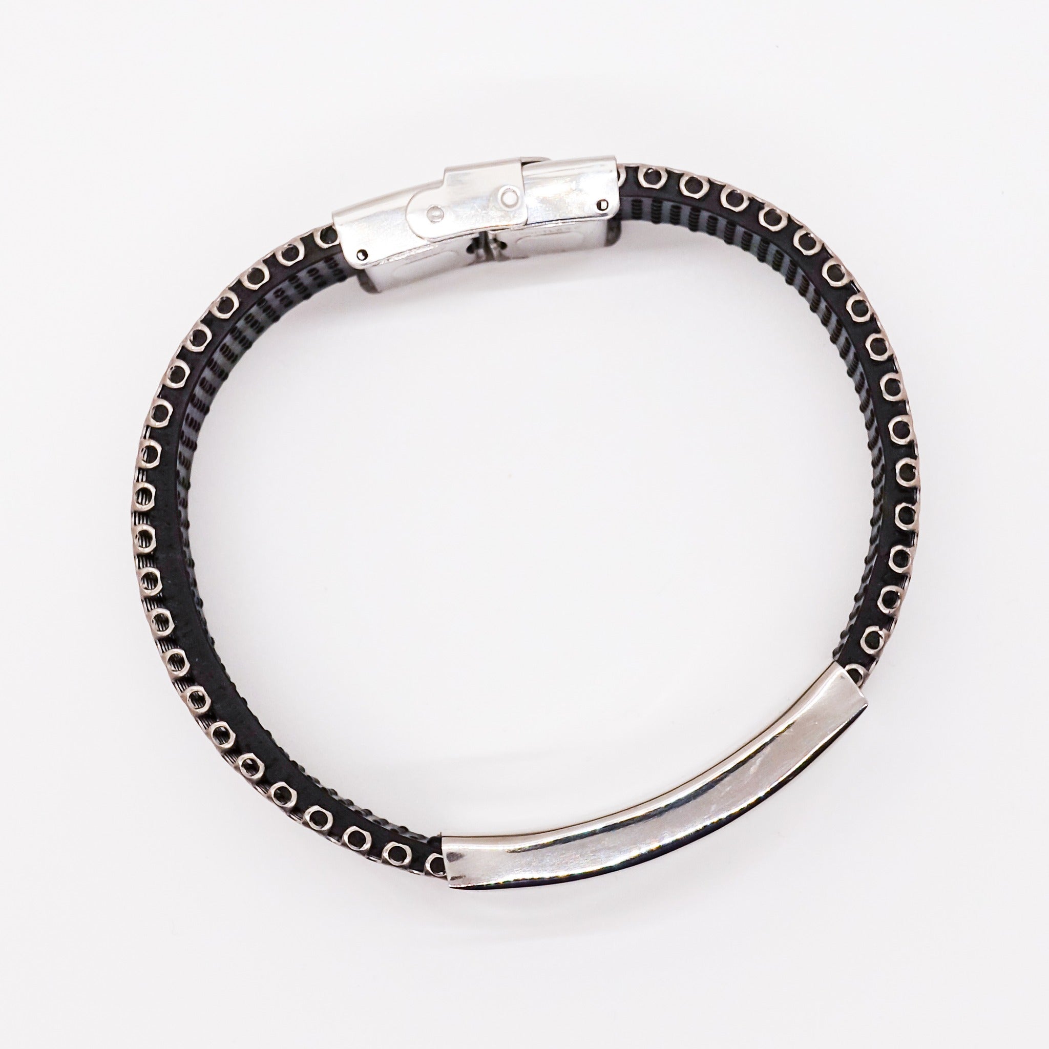 Elegant Stainless Steel Bracelet for Women – Hypoallergenic & Rust-Free