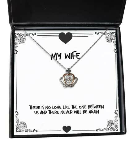 inspire wife there is no love like the one between us and there never will be again holiday crown pendant necklace for wife