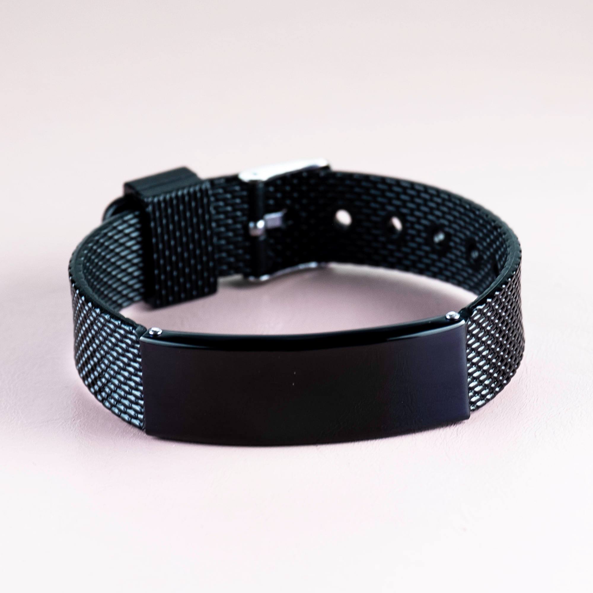 urable Black Stainless Steel Shark Mesh Bracelet – Adjustable Fit