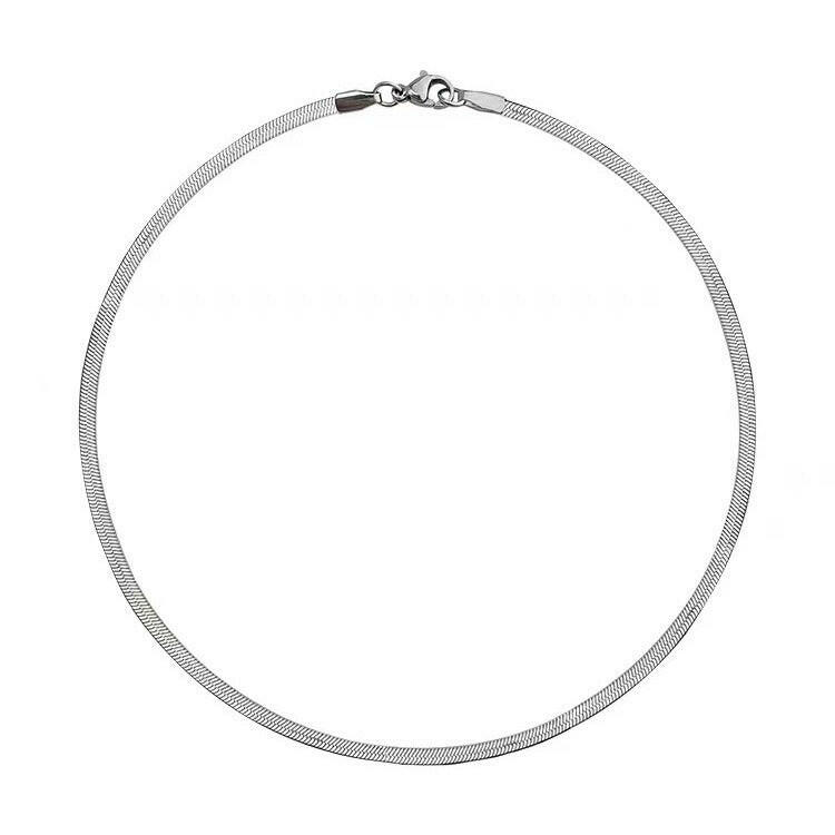 holding hengxin s925 sterling silver blade necklace womens italy 2024 new simple cold wind snake clavicals