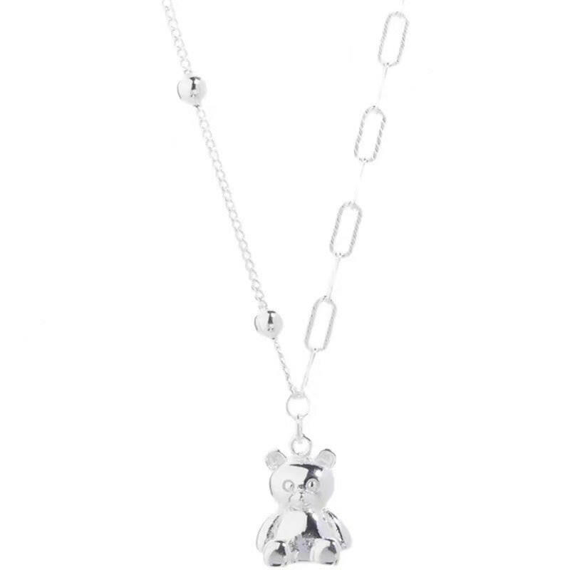 holding hengxin s925 sterling silver bear necklace female 2024 new trendy light luxury design wild temperament clavicle chain 1