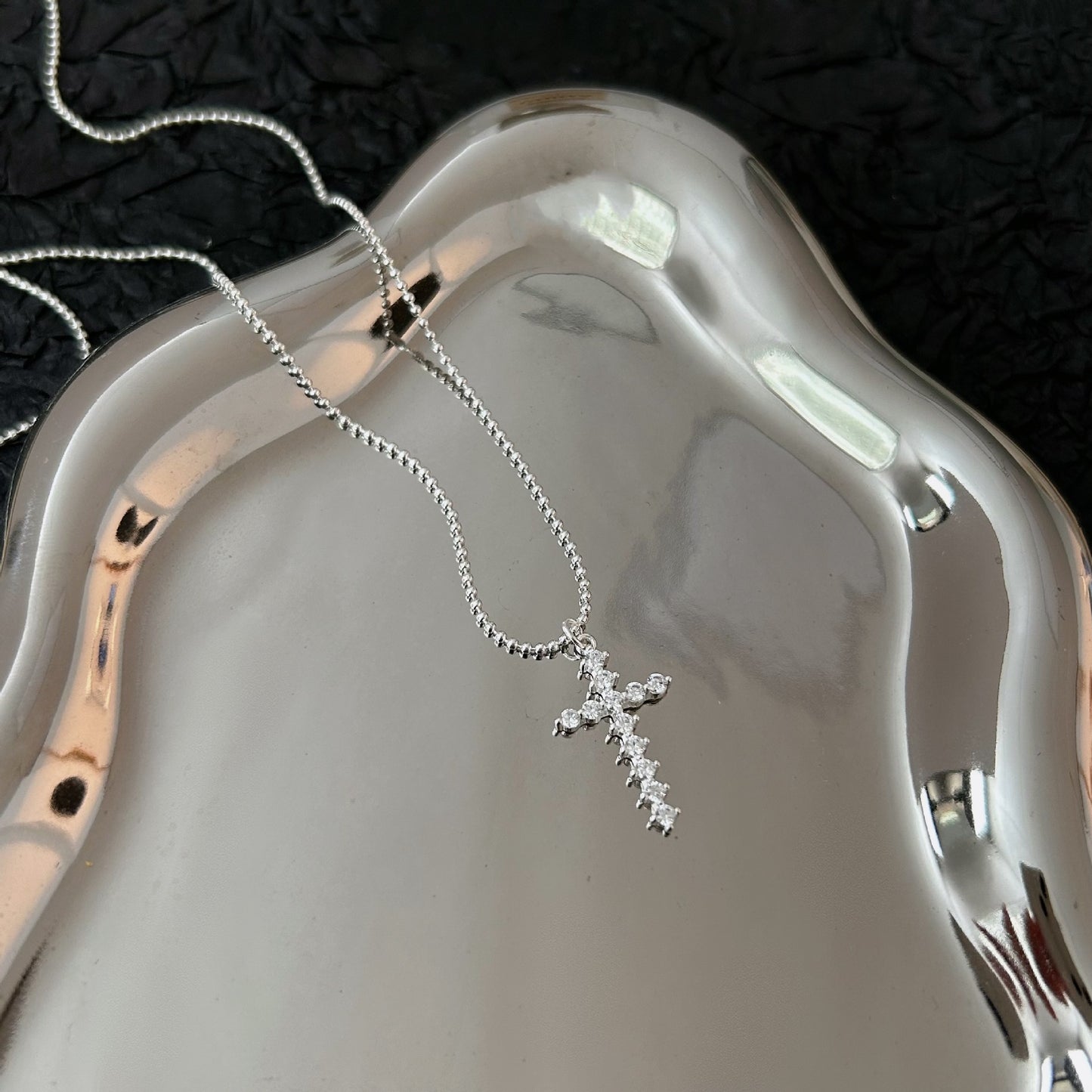 S925 Sterling Silver Cross Necklace for Women - Simple & Versatile Clavicle Chain
