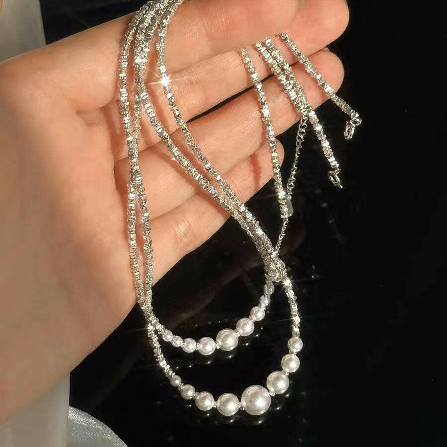 holding hengxin s925 sterling silver gradient home pearl broken silver necklace female korean minimalist elegant temperament clavicle chain